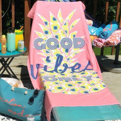 Good Vibes Only - Sunnies On Funny Beach Towel